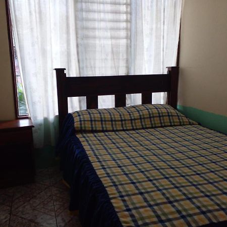 La Fortuna La Pension Backpackers מראה חיצוני תמונה